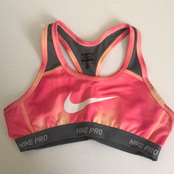 cute nike sports bras
